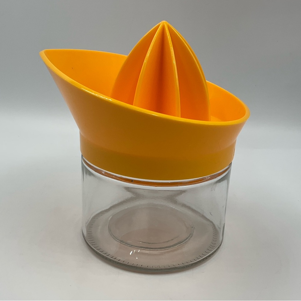 Good Cook Citrus Juicer Seed Filter Pour Spout Hand Manual Lemon Orange Lime